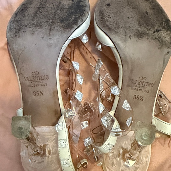 Valentino Garavani Cream and Clear Heels - Picture 6 of 7